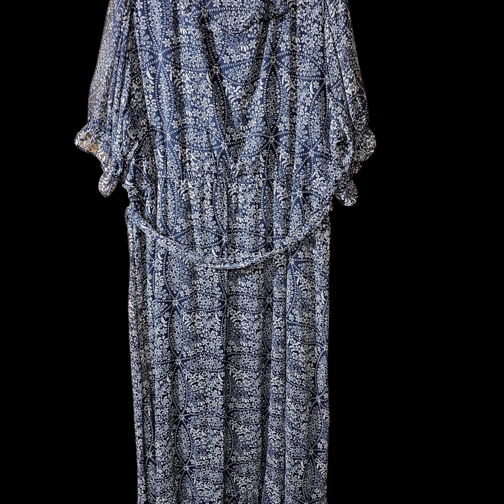 LC Lauren Conrad Blue and White Maxi Dress - Picture 2 of 4